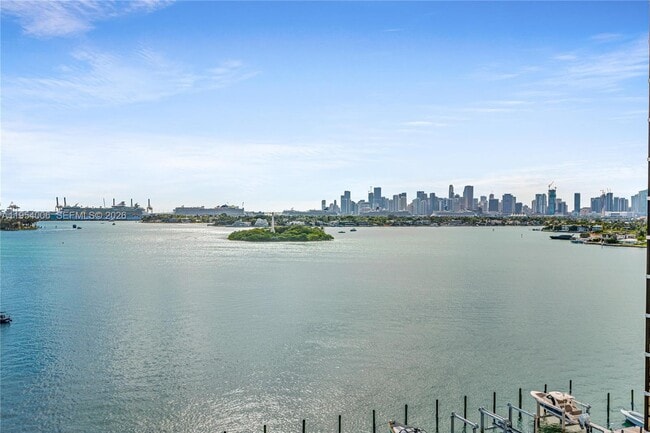 Building Photo - 11 Island Ave