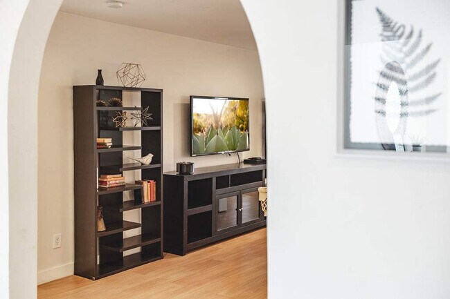 Building Photo - 12202 N 60th St