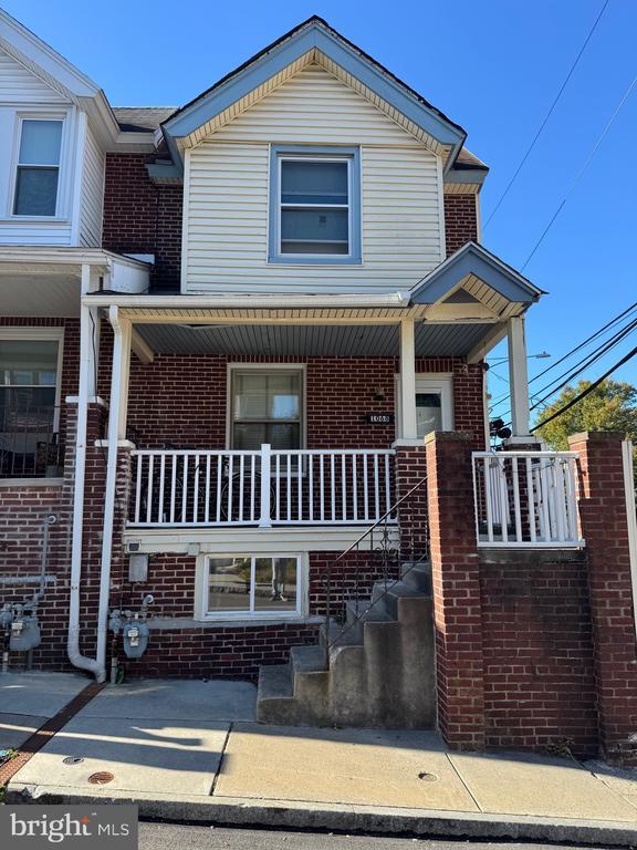 Building Photo - 1068 Floyd Terrace