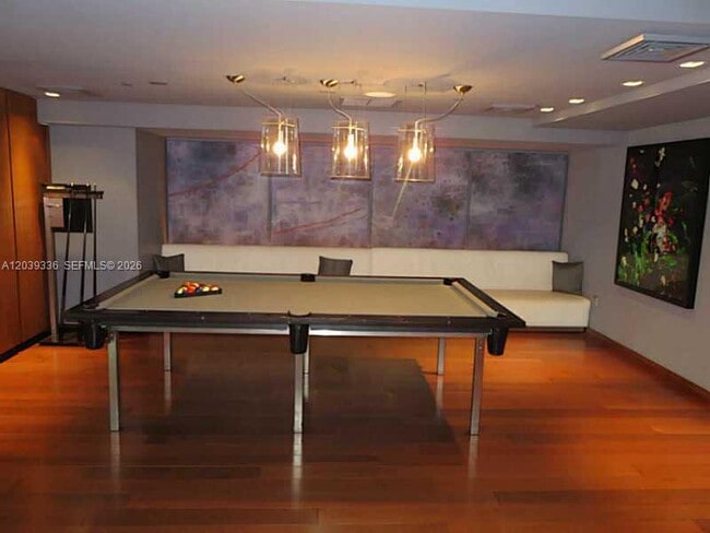 Building Photo - 325 S Biscayne Blvd