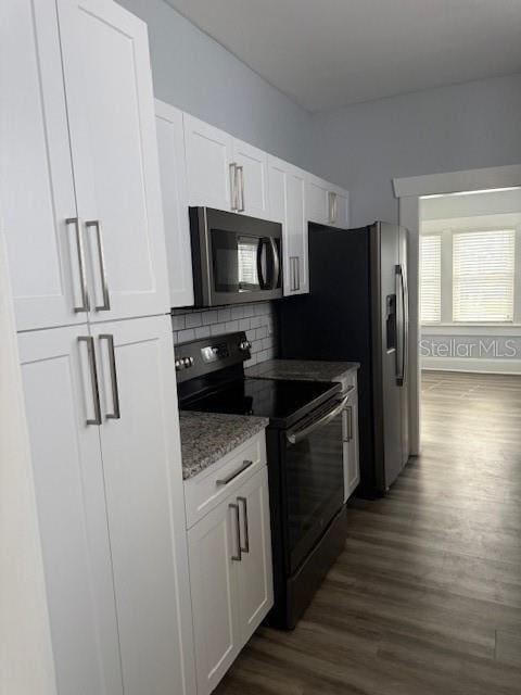 Building Photo - 208 N Tampania Ave