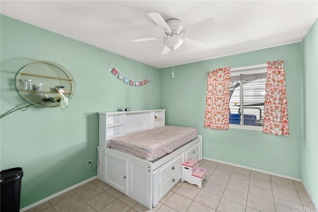 Building Photo - 1514 Evergreen Dr