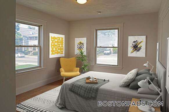 Building Photo - 381 Crescent St