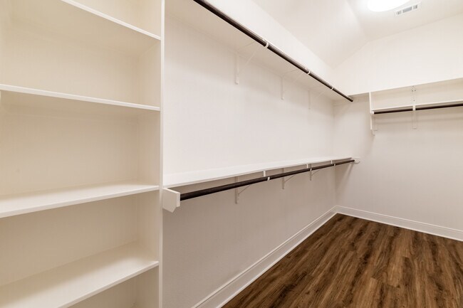 Building Photo - 106 Koele Ct