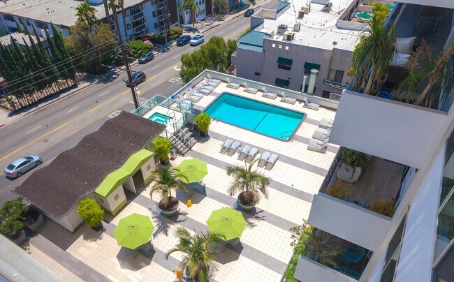 Pool View - 1155 N La Cienega Blvd