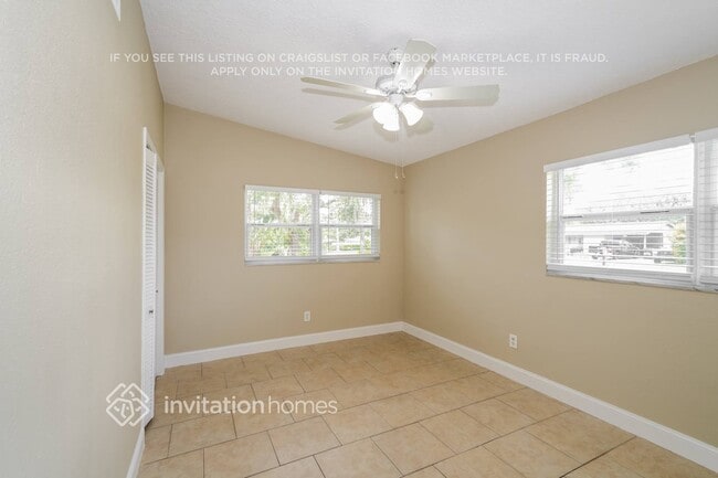 Building Photo - 8012 Pine Hill Dr