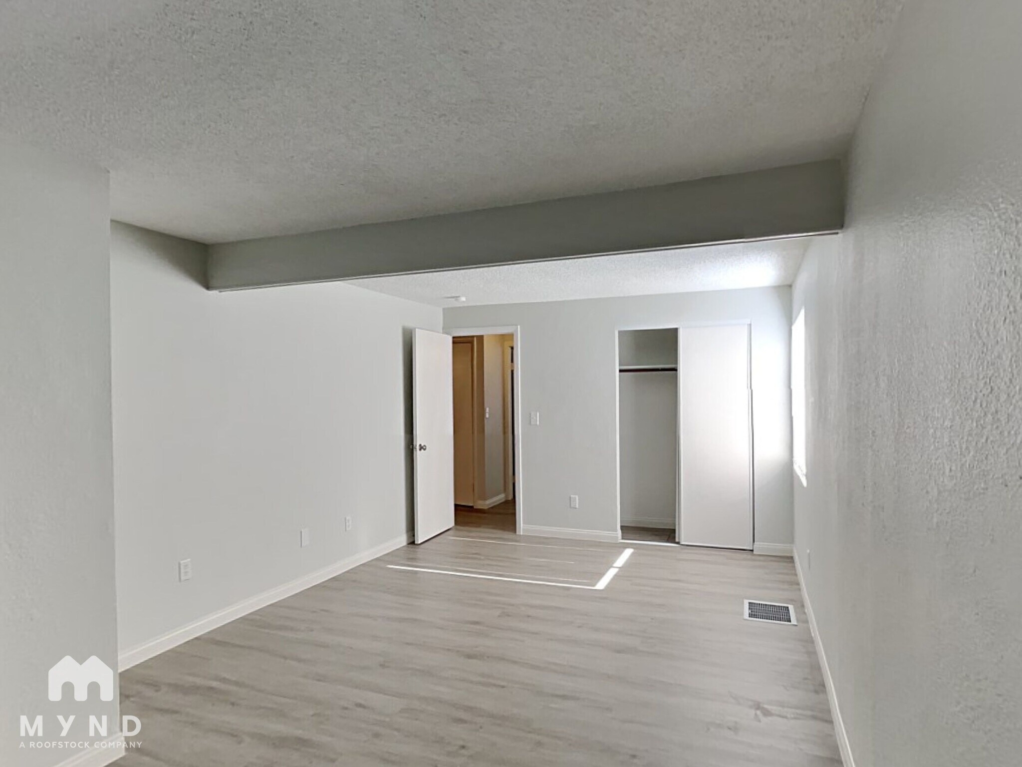 Building Photo - 545 Truffles St