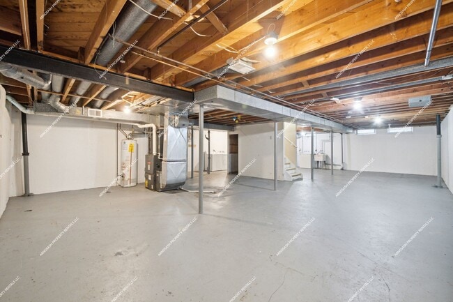 Building Photo - Rare Rental Opportunity: 4-Bedroom, 2.5-Ba...