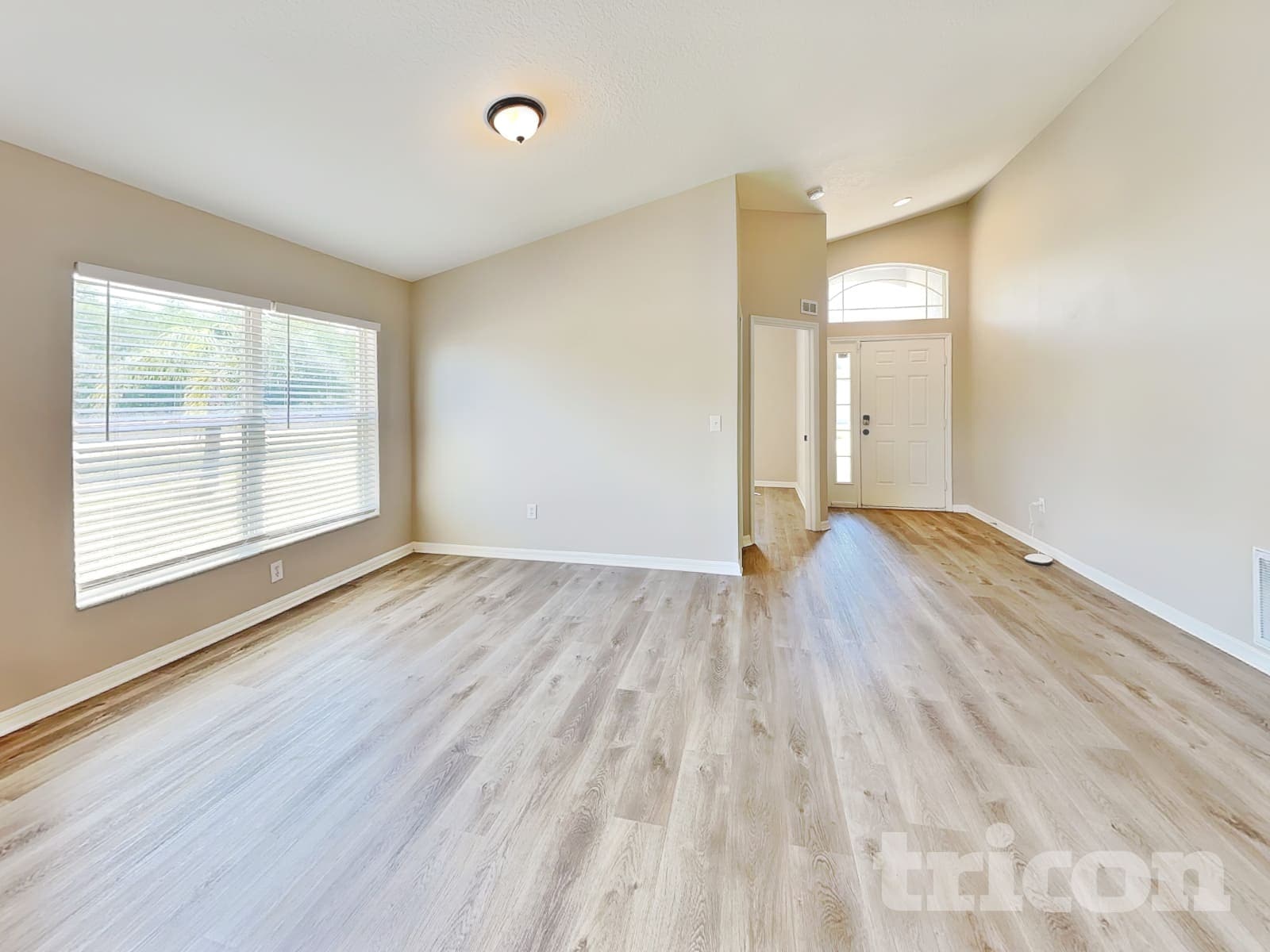 Building Photo - 24307 Satinwood Ct