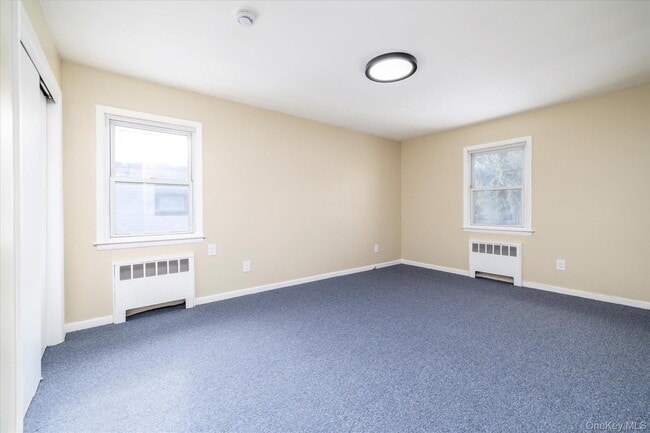 Building Photo - 24 S Corona Ave