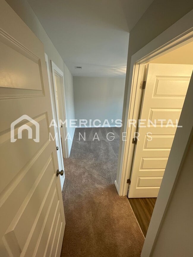 Building Photo - DEPOSIT PENDING! Home for Rent in Oak Grove, AL!!! Available to View Now!