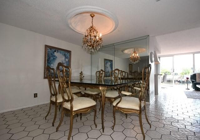 Building Photo - 1018 NE 25th Ave