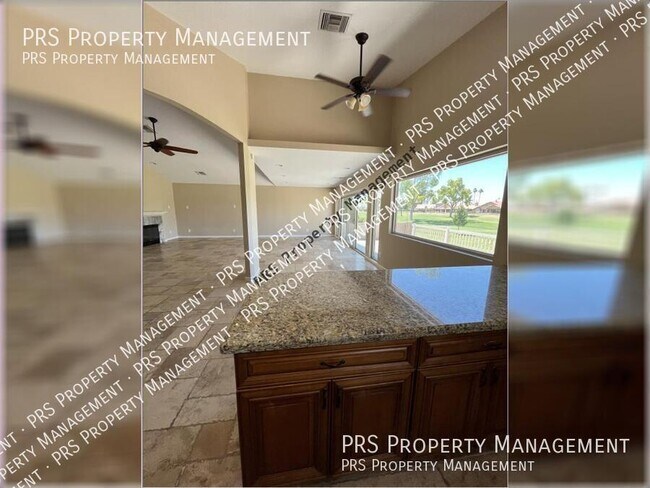 Building Photo - 10906 E Navajo Dr
