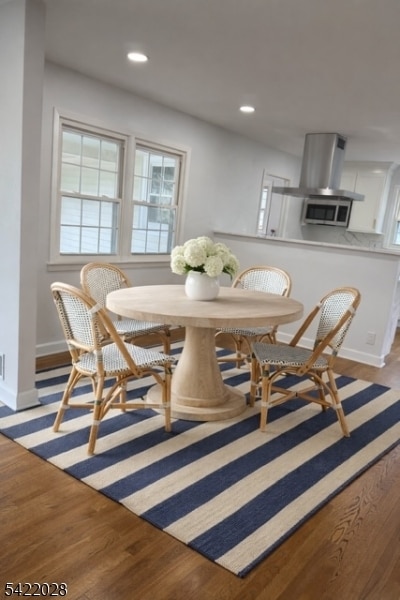 Building Photo - 6 Windsor Way