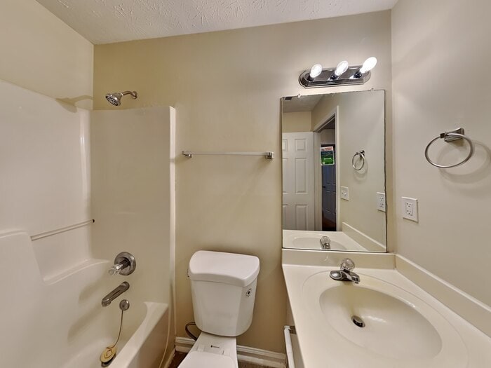 Building Photo - 761 Sugar Oak Ln