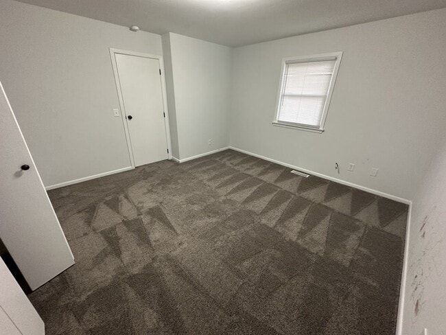 2nd bedroom - 1682 Park Rd