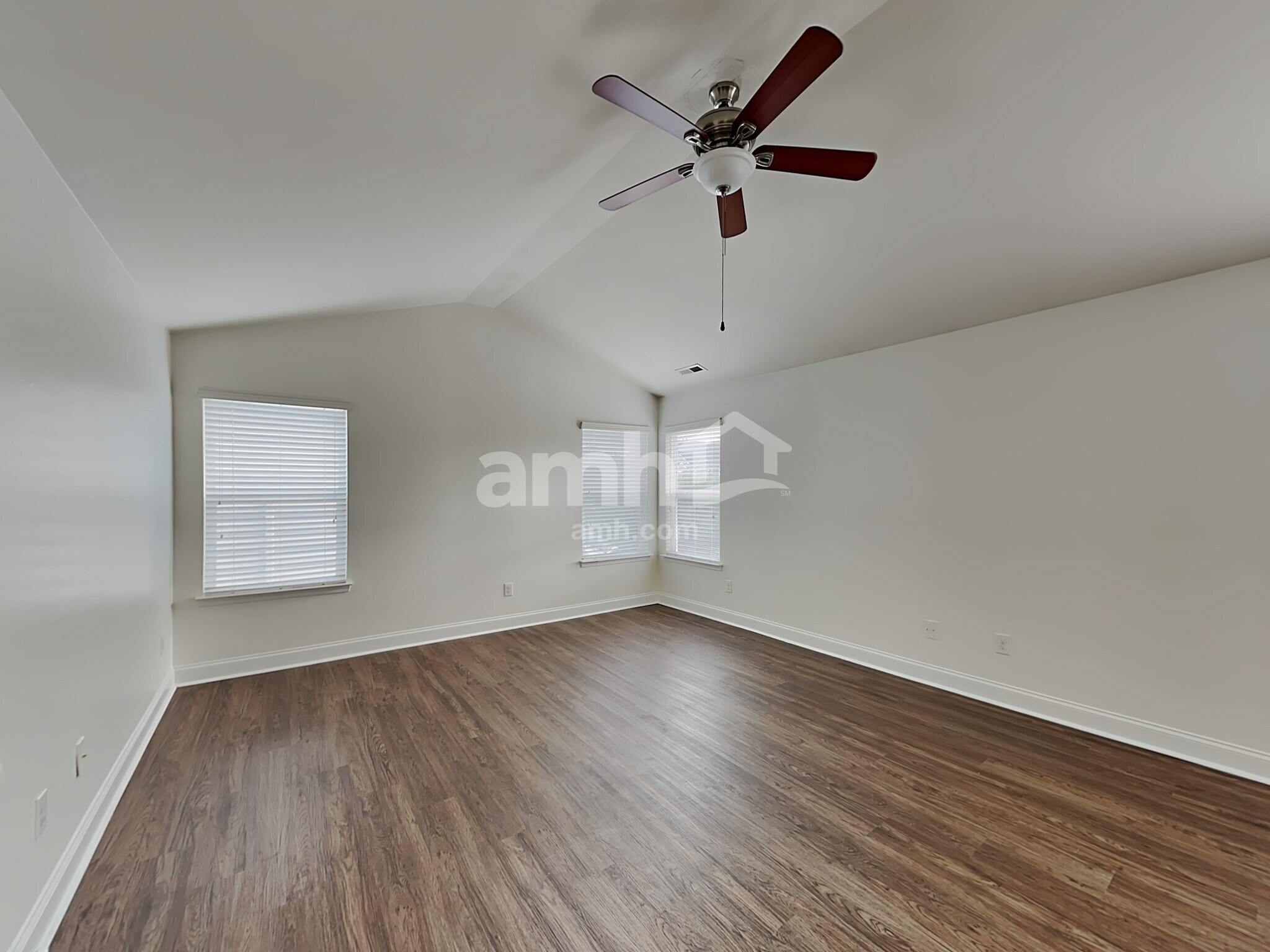 Building Photo - 1003 Forestway Ct