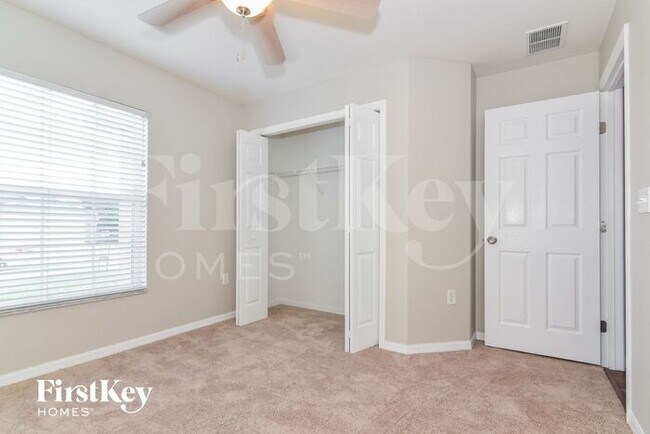 Building Photo - 3558 Marsh Wren St