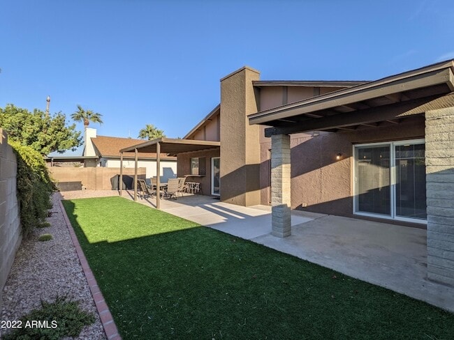 Building Photo - 10044 N 39th Ln