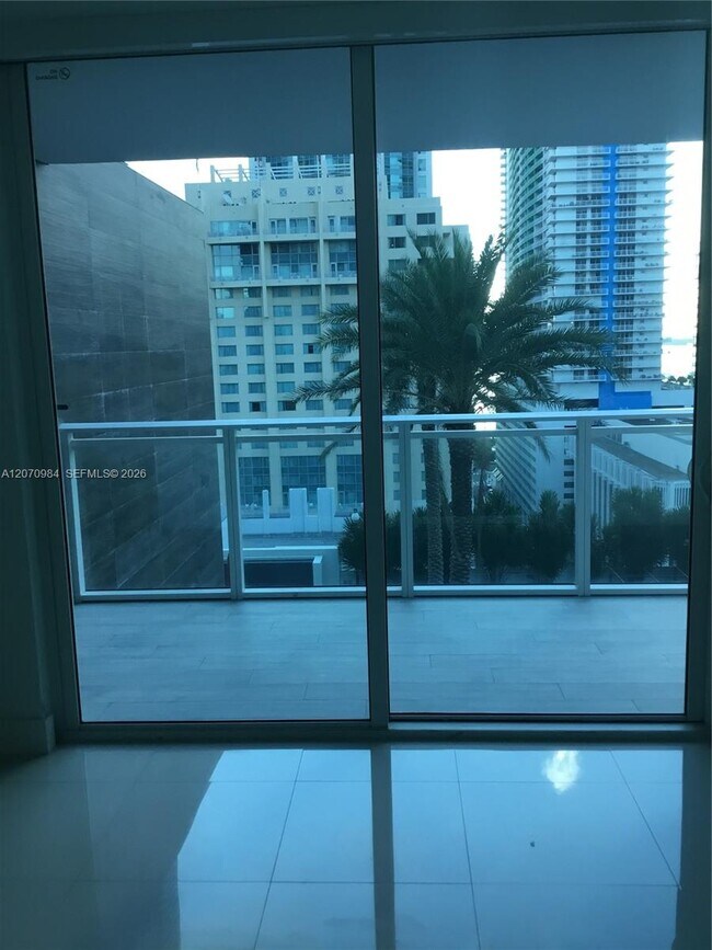 Building Photo - 1080 Brickell Ave