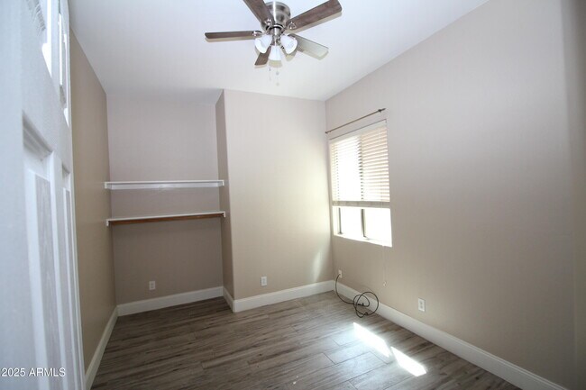 Building Photo - 3118 E Virgo Pl