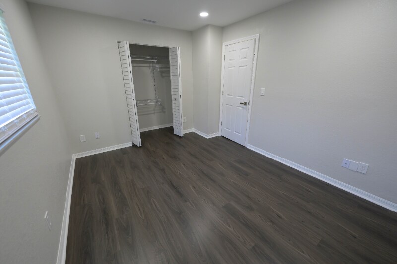 Building Photo - 1917 Wolford Rd