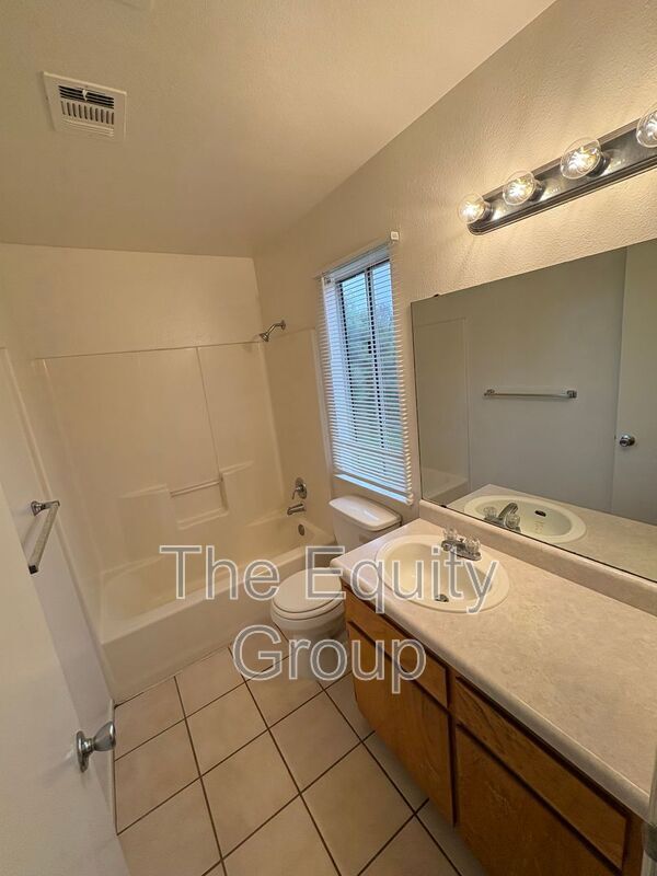 Building Photo - 2806 W Mission Ct