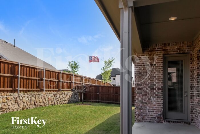 Building Photo - 9621 Blue Stem Ln