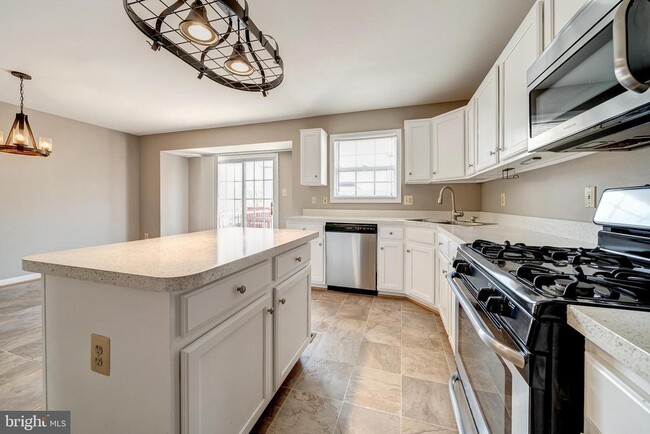 Building Photo - 13538 Tackhouse Ct