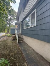 Building Photo - 7 Dickinson Ave