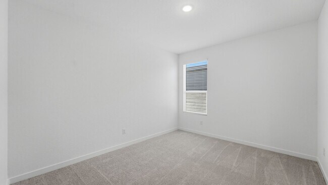 Building Photo - 2657 Gallic Rooster