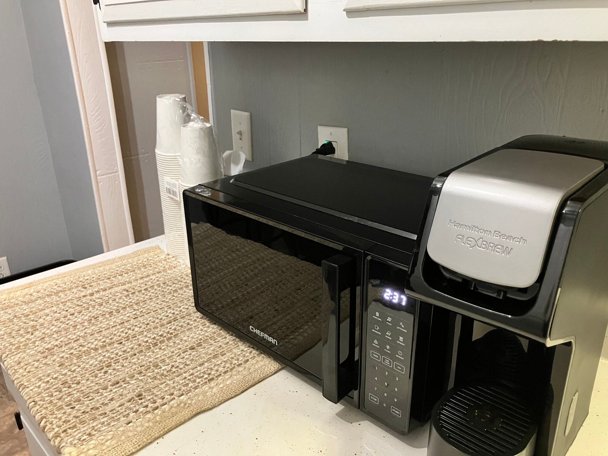 Building Photo - 99 N Broadway