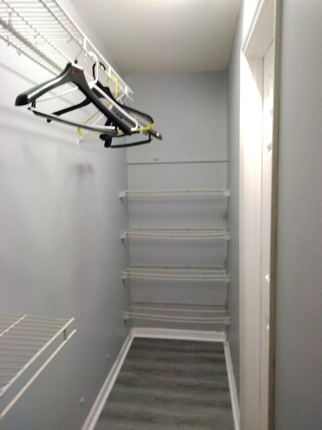 Master closet - 899 Joseph Club Dr SW