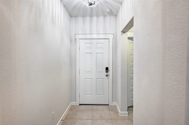 Building Photo - 31702 Casa Linda Dr