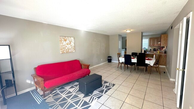 Building Photo - 448 Belmont Rd