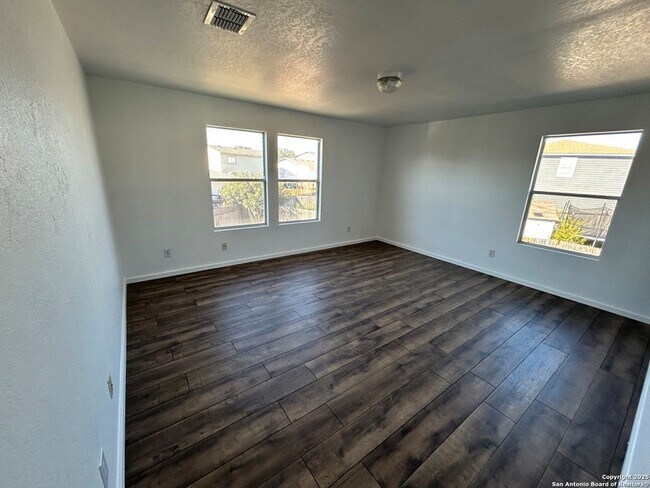 Building Photo - 210 Butternut Blvd