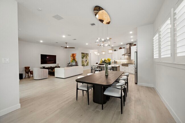 Building Photo - 7519 Congress Trl Wy