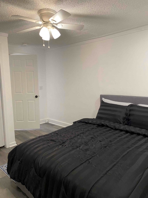 Building Photo - 1523 12th Ave N