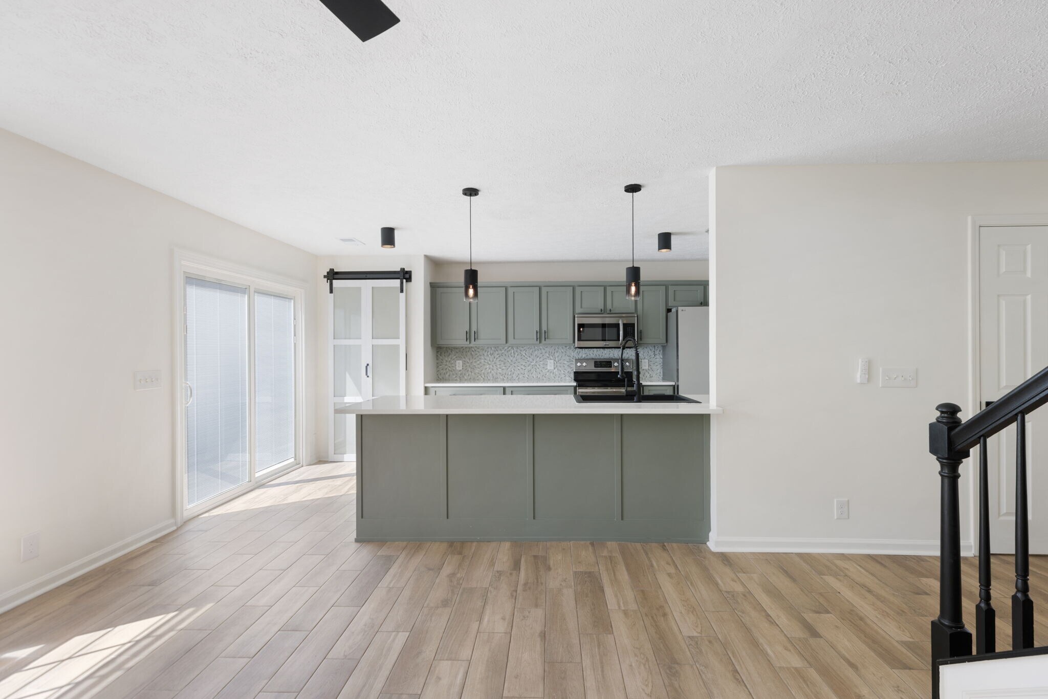 Building Photo - 2150 Blake Dr