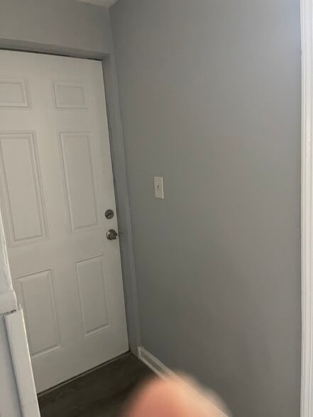 Building Photo - 517 Rev S Howard Woodson Jr Way