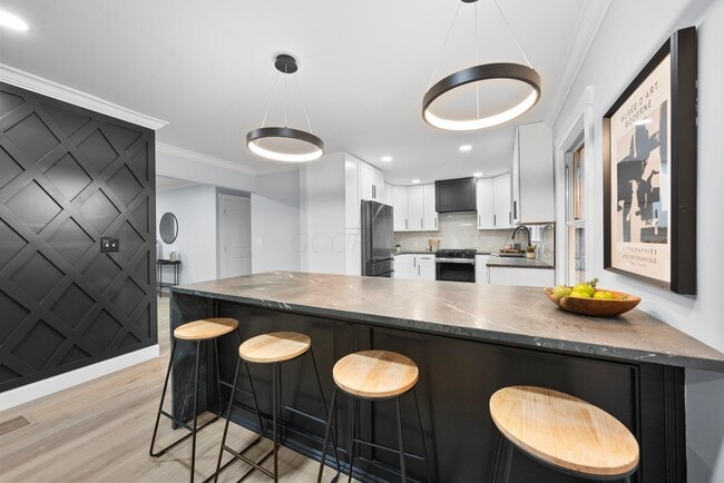 Building Photo - 2583 Wexford Rd