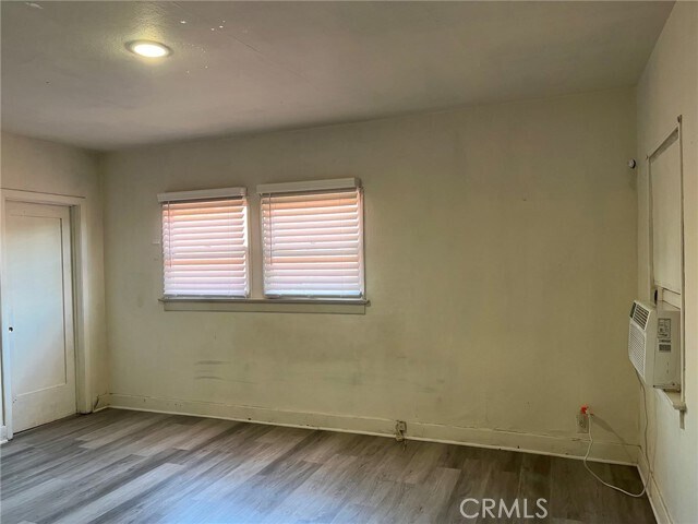 Building Photo - 404 N 7th St