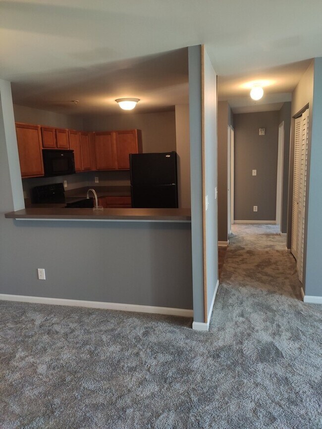 Building Photo - 148 Bertram Dr