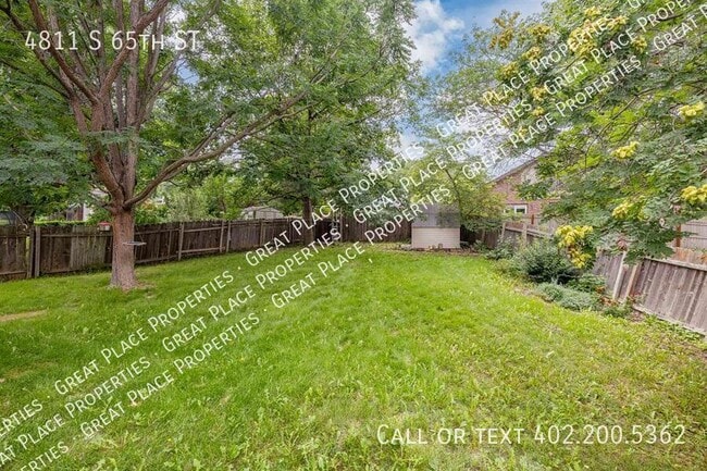 Building Photo - 4811 S 65th St