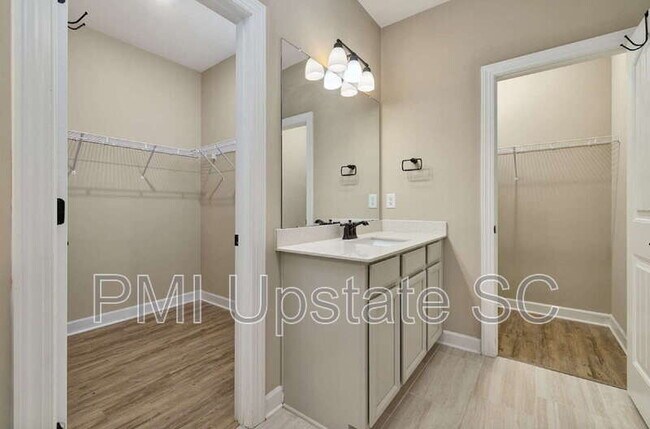 Building Photo - 2310 Ditton Ct