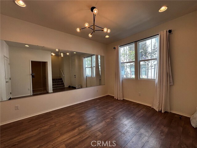 Building Photo - 6391 Volans Ct