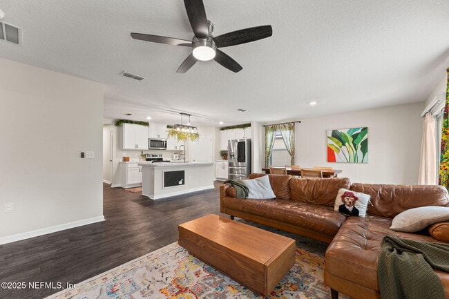 Building Photo - 11476 Sheepshead Ln