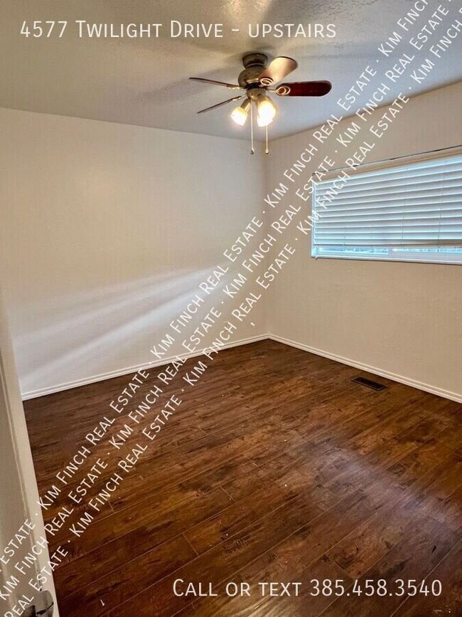 Building Photo - 4577 Twilight Dr