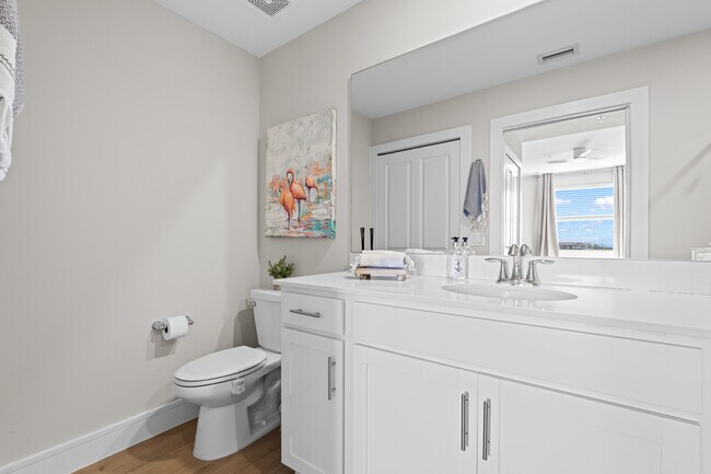 Building Photo - 5651 Double Eagle Cir