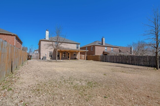 Building Photo - 1005 Gannett Rd